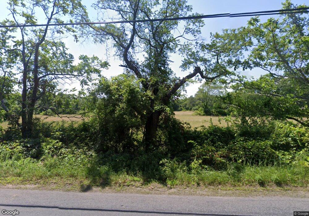 624 Sharps Lot Rd, Swansea, MA 02777 - photo 1