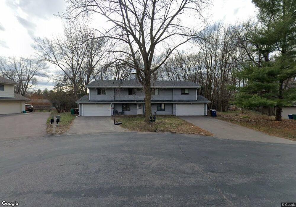 5720 Wood Duck Cir, Excelsior, MN 55331 - photo 1