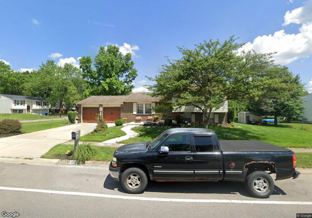 2710 Woodsedge Rd, Columbus, OH 43224 - photo 1