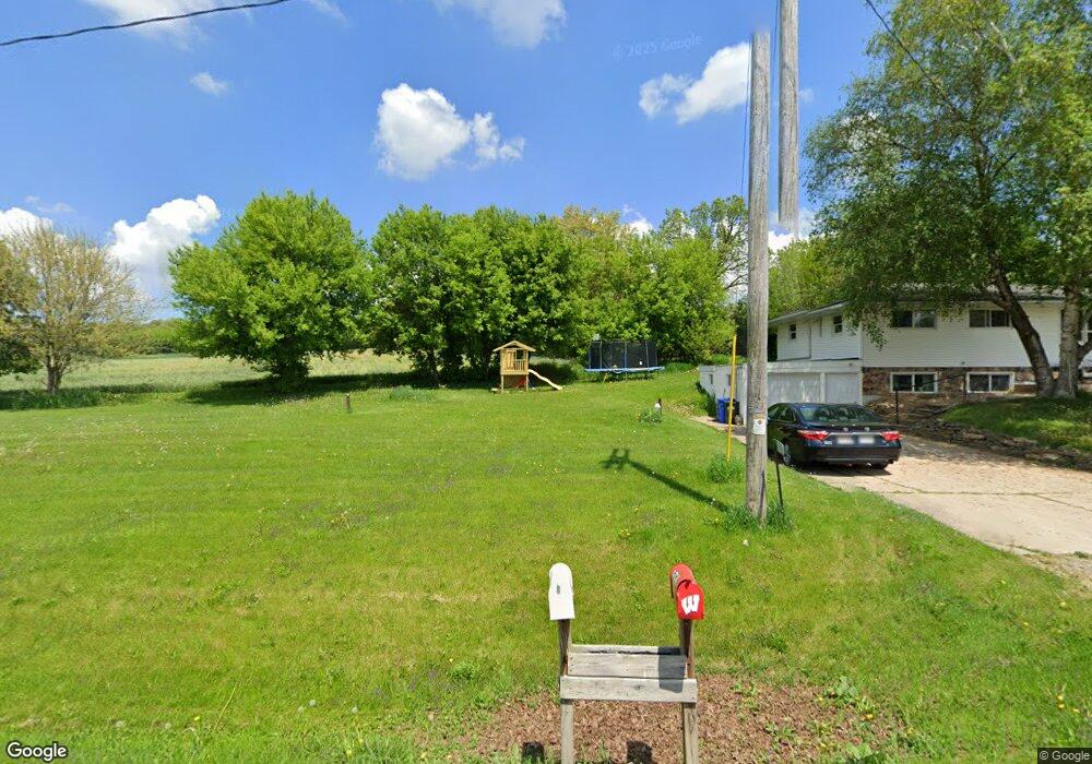 5020 Byrne Rd, Fitchburg, WI 53575 - photo 1