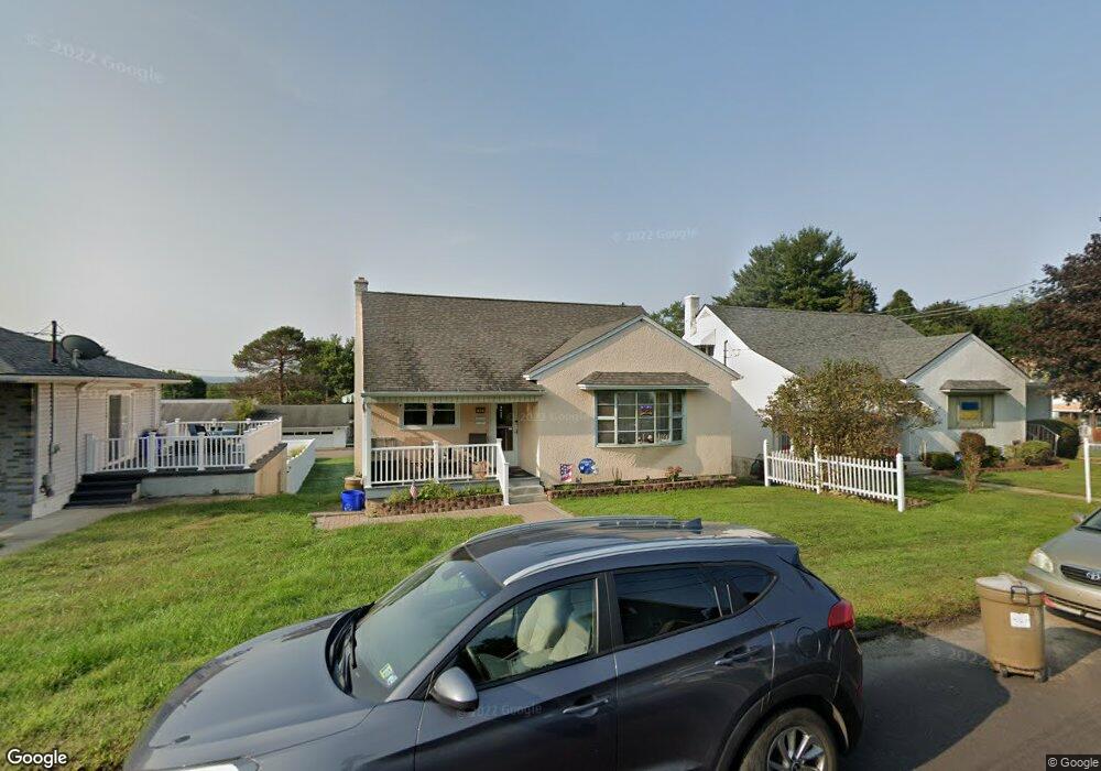 1387 Watson St, Scranton, PA 18504 - photo 1