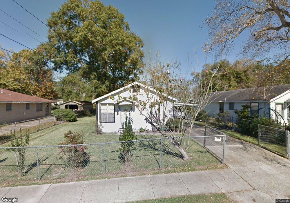 2207 Cline St, Lake Charles, LA 70601 - photo 1