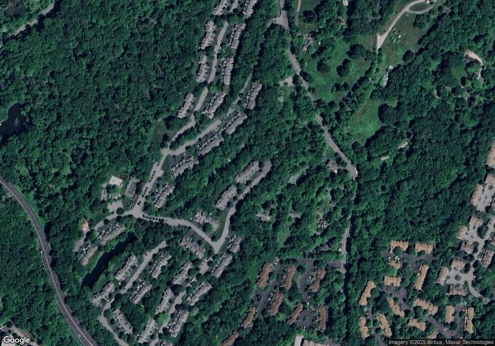 332 Chase Ct, Ossining, NY 10562 - photo 1