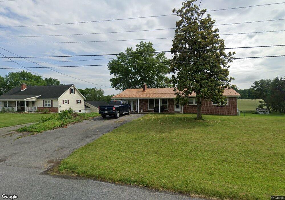 4646 Heckman Dr, Saint Thomas, PA 17252 - photo 1