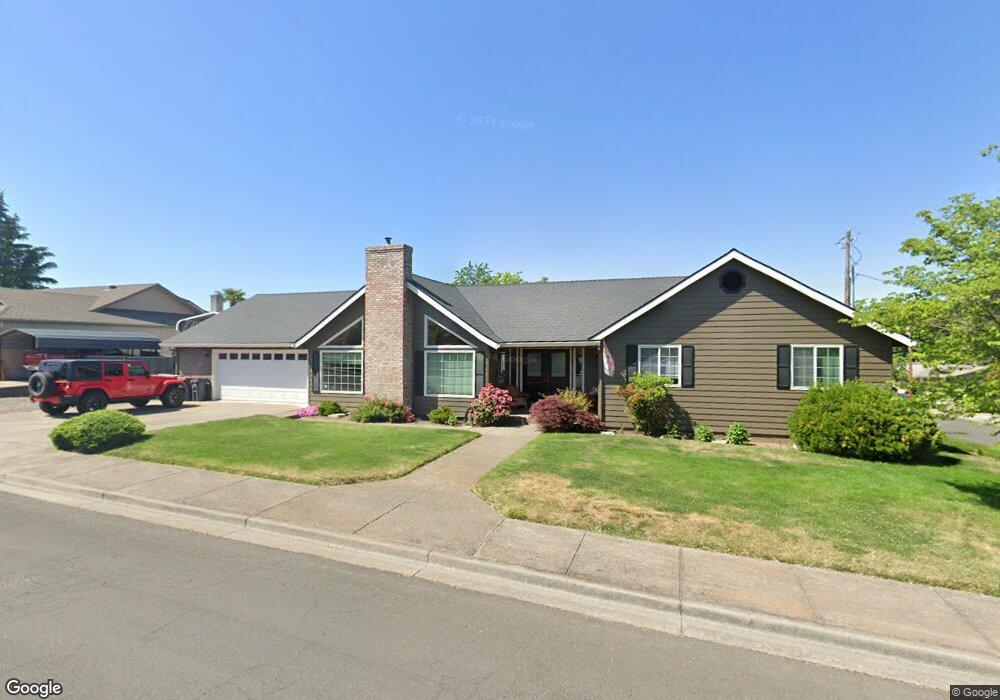 1853 Garden Dr, Medford, OR 97504 - photo 1
