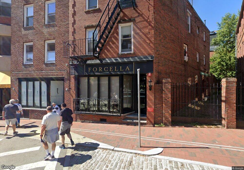 33 North Square, Boston, MA 02113 - photo 1