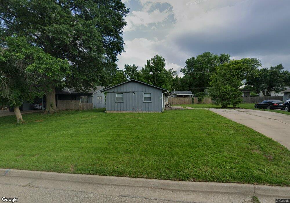 3401 SW 29th Terrace unit 3403 SW 29th Terr, Topeka, KS 66614 - photo 1