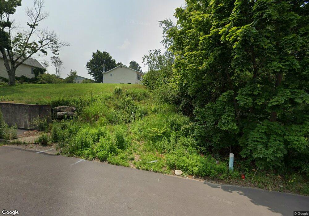 801 Garibaldi Ct, Hazleton, PA 18201 - photo 1