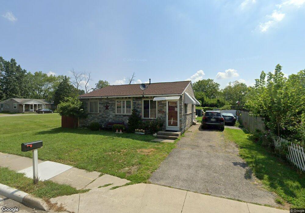 304 S Grener Ave, Columbus, OH 43228 - photo 1