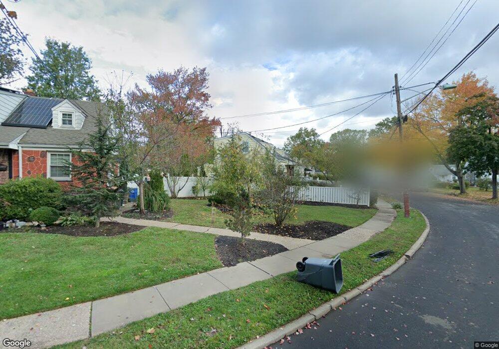 51 Heather Ln, Roselle, NJ 07203 - photo 1