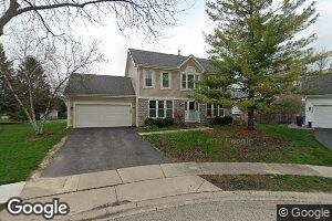 920 Fairfax Ct, Elgin, IL 60120