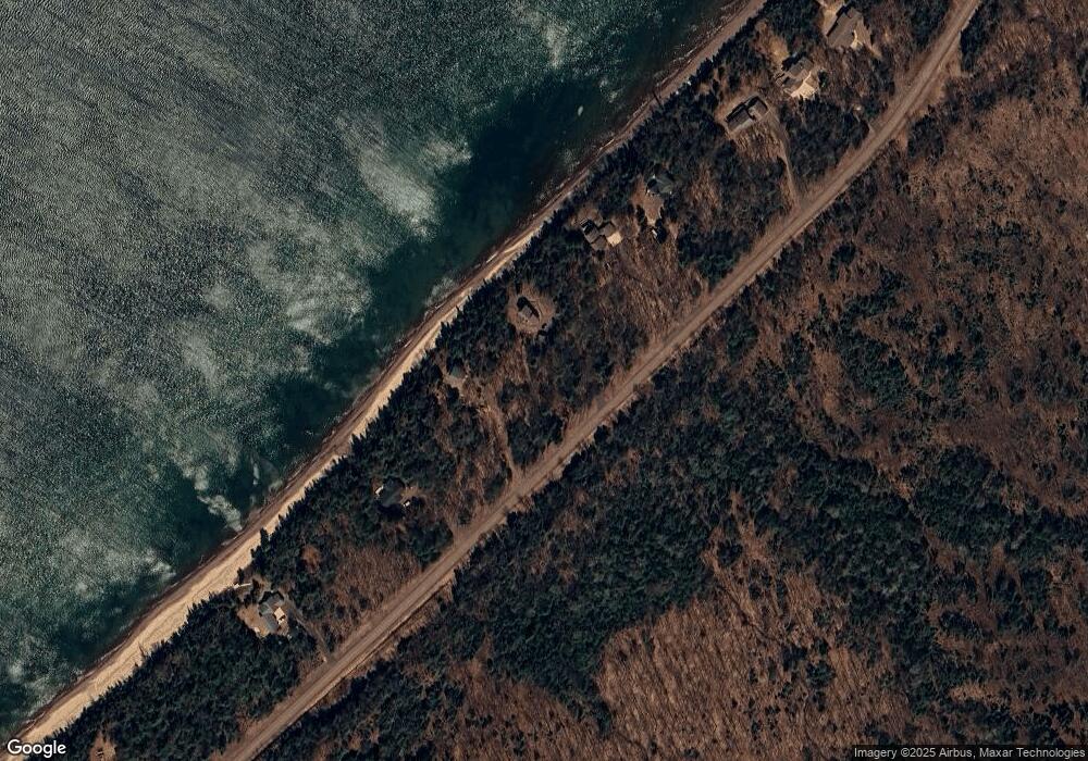 59585 N Lakeshore Dr, Calumet, MI 49913 - photo 1