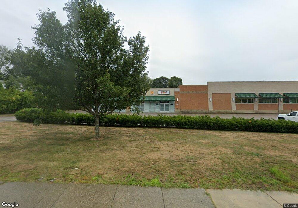 7 Cowesett Ave, West Warwick, RI 02893 - photo 1