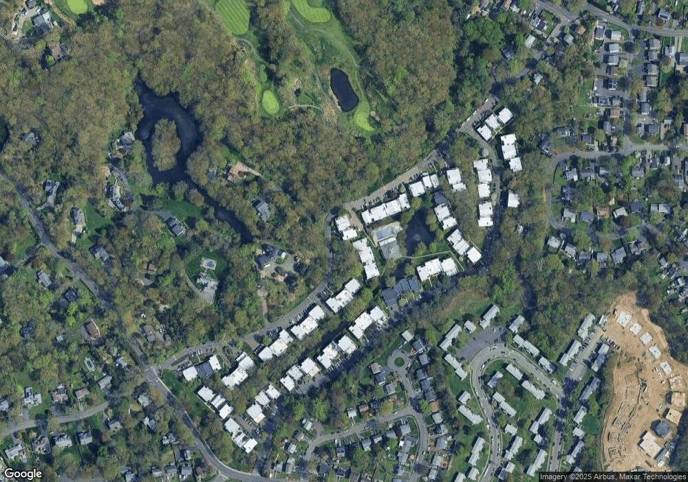 114 Gillies Ln, Norwalk, CT 06854 - photo 1