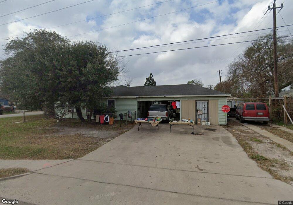 3047 Fleetwood St, Houston, TX 77093 - photo 1
