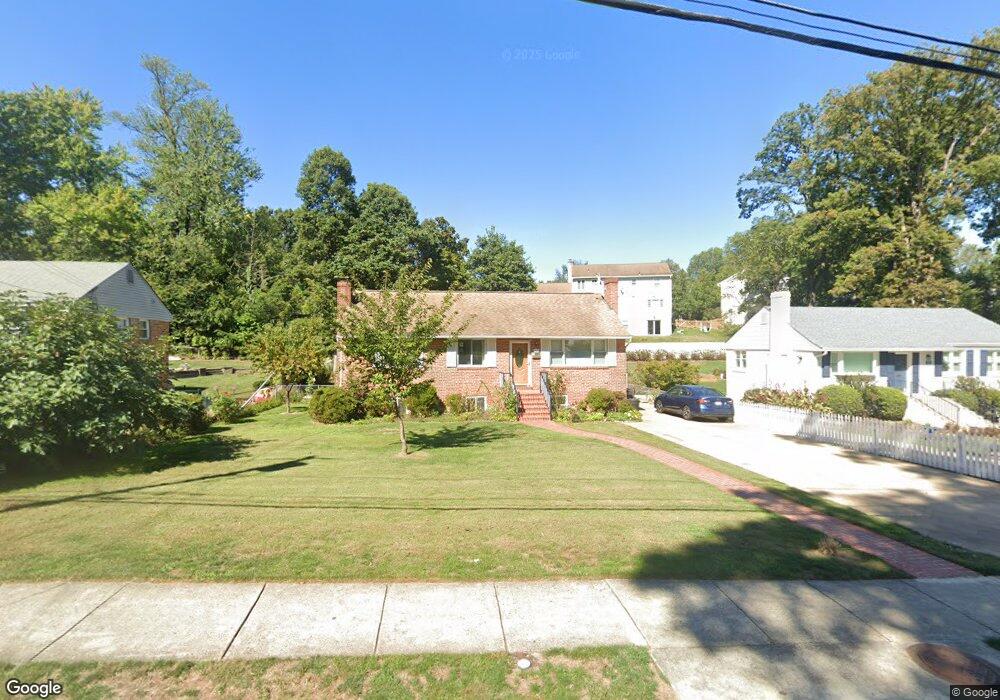 7412 Allan Ave, Falls Church, VA 22046 - photo 1