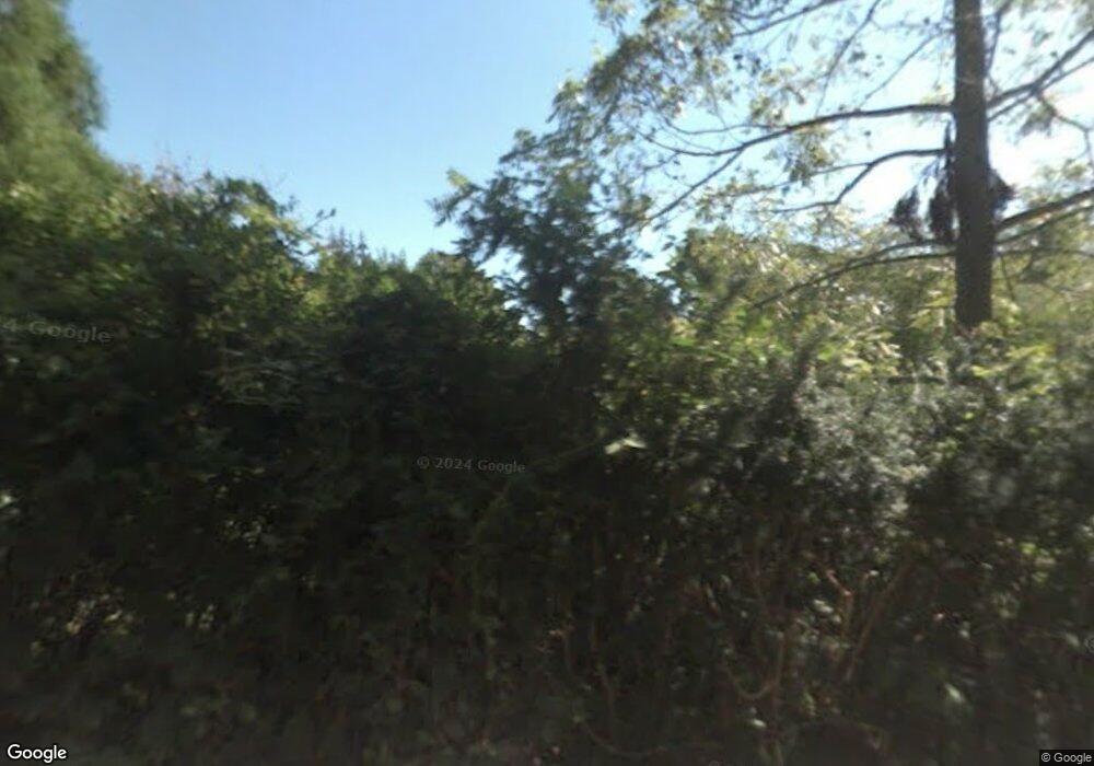 34 Lamberts Cove Rd, Vineyard Haven, MA 02568 - photo 1