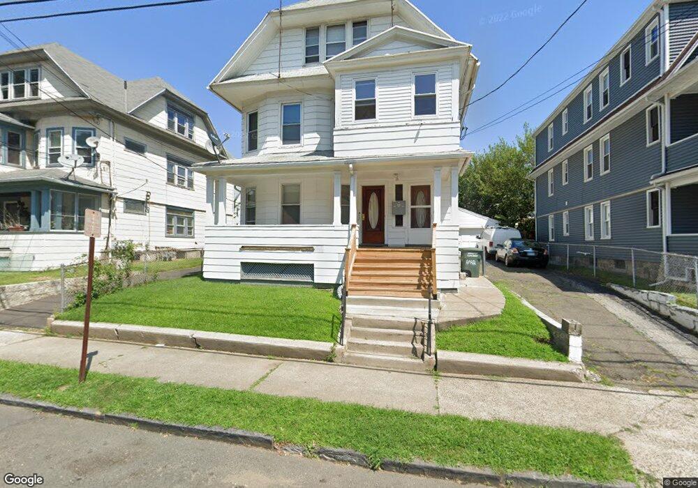 642 Bishop Ave unit 1st Floor, Bridgeport, CT 06610 - photo 1