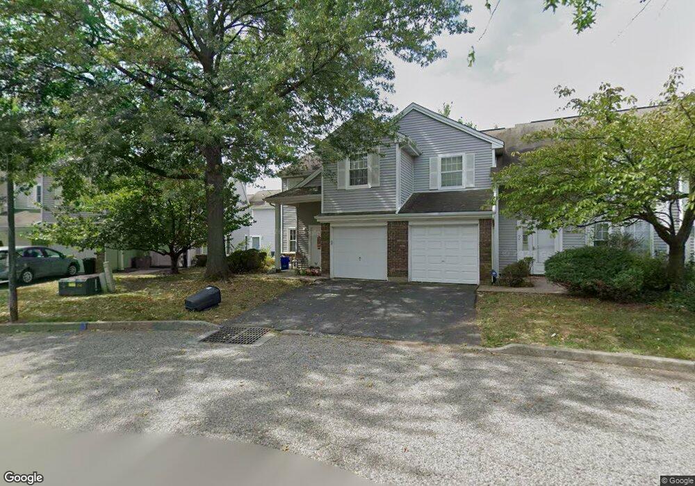 90 Lawrence Ln, New Brunswick, NJ 08901 - photo 1