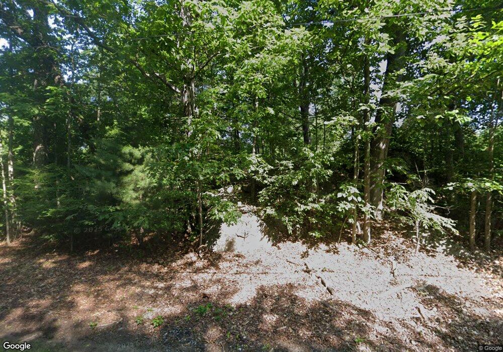 55 Lawrence Rd, MerriMacK, NH 03054 - photo 1