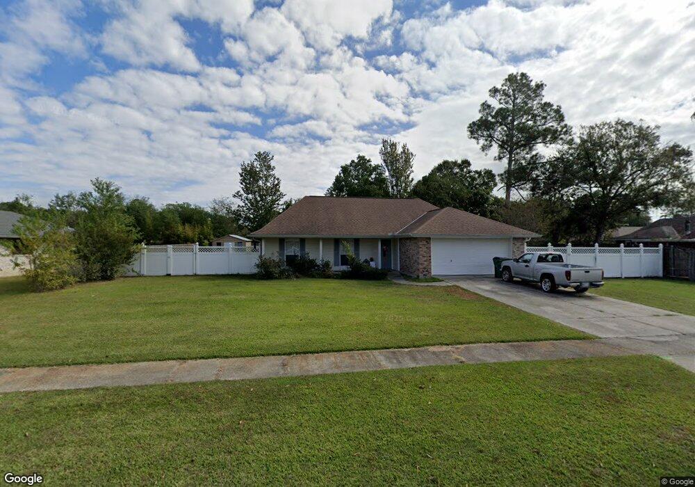 124 Kings Way, Slidell, LA 70458 - photo 1