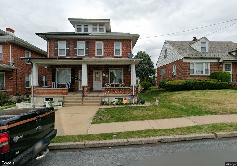 1109 E Bellevue Ave, Reading, PA 19605 - photo 1