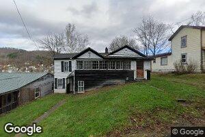 91 Maple St, Richwood, WV 26261