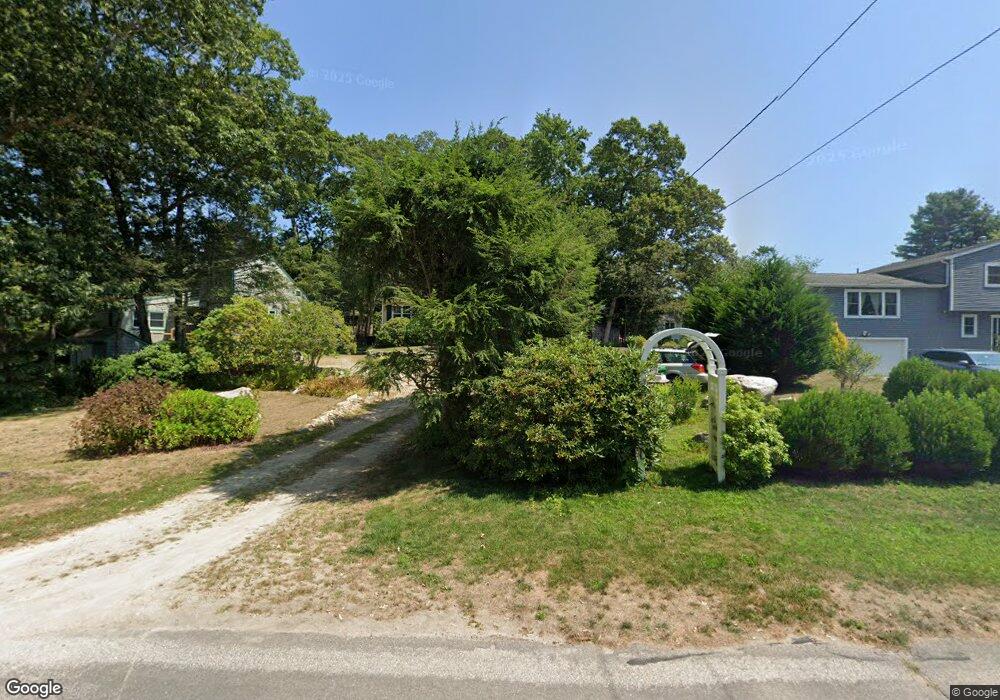 202 Greenwood Dr, Wakefield, RI 02879 - photo 1
