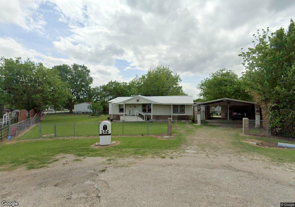 106 Christy Cir, Ennis, TX 75119 - photo 1