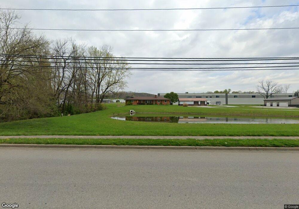 201 Hausfeldt Ln, New Albany, IN 47150 - photo 1