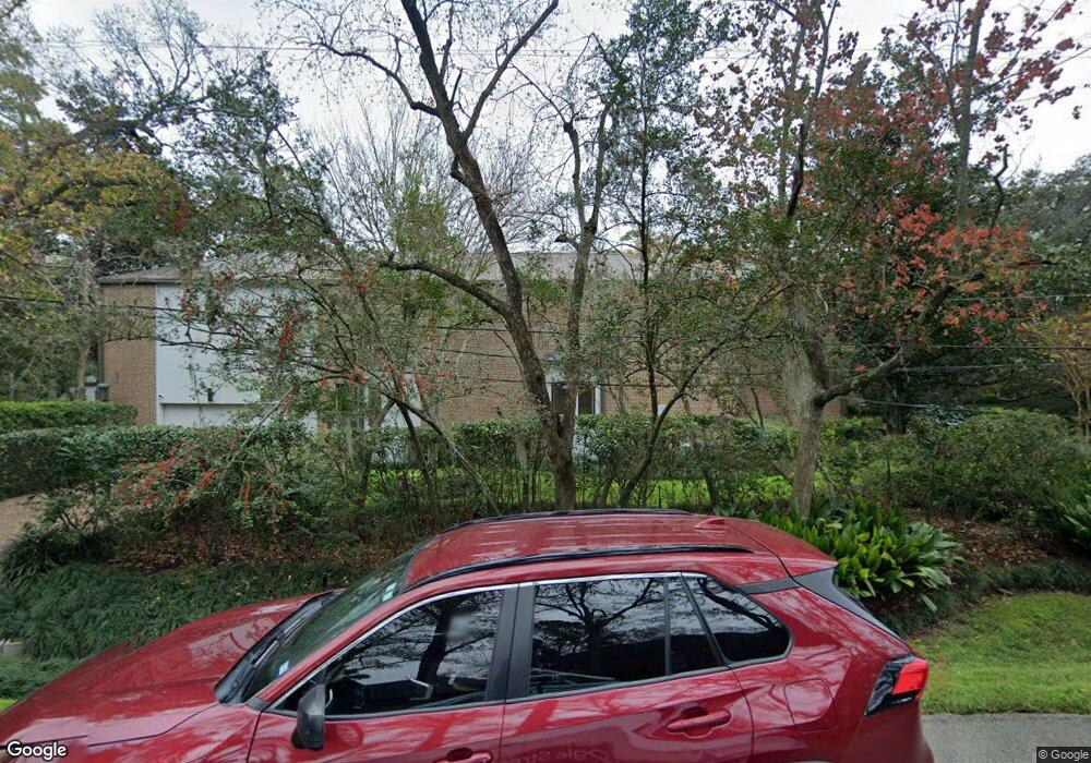 11614 Arrowwood Cir, Houston, TX 77063 - photo 1