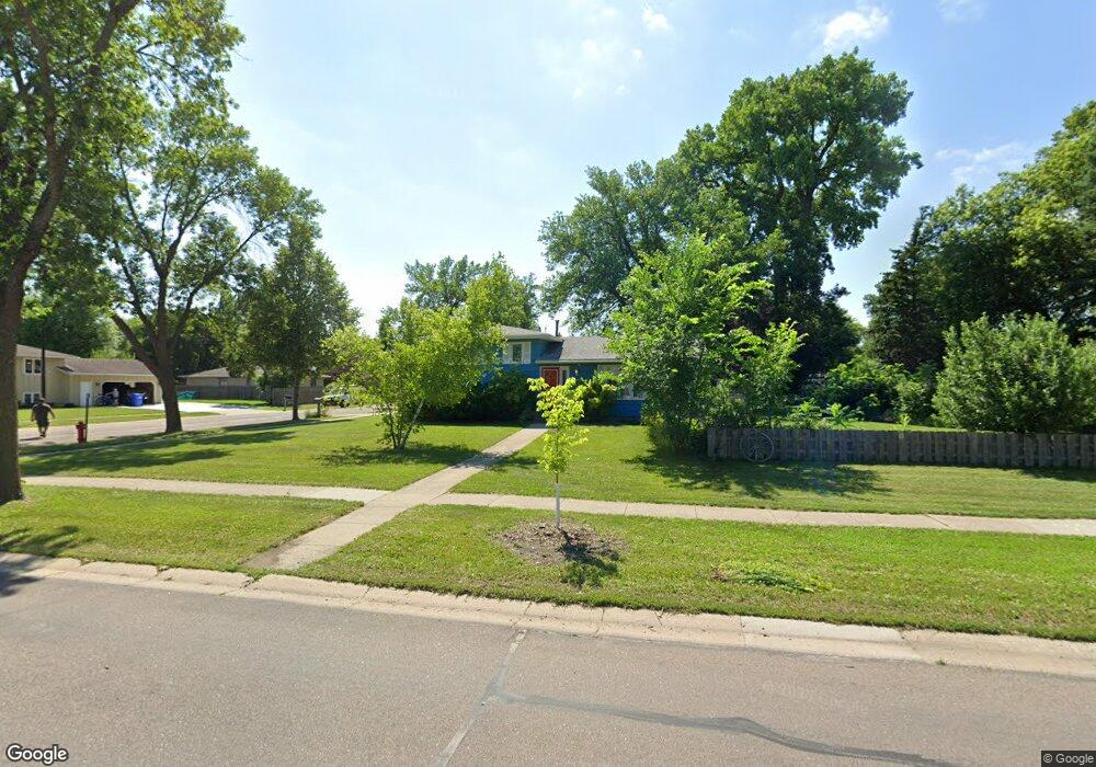 3102 Elm St N, Fargo, ND 58102 - photo 1