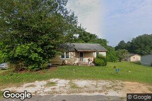71 Crest Hill St, Reynolds, GA 31076
