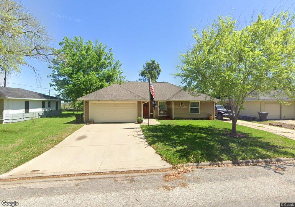 1317 Andrea Dr, Bay City, TX 77414 - photo 1