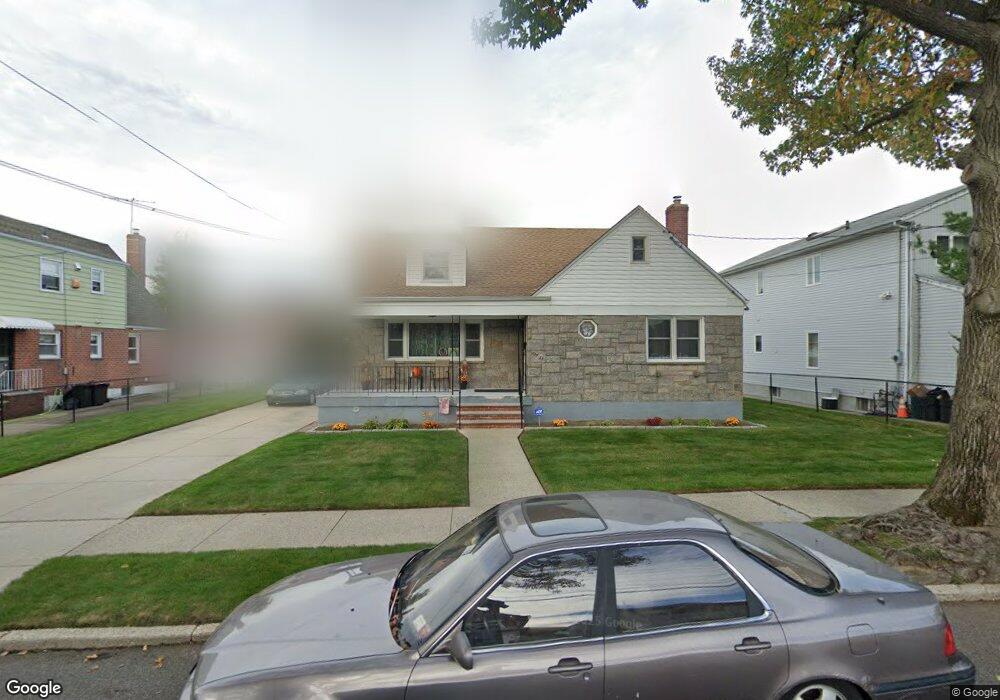 15435 20th Rd unit 2, Whitestone, NY 11357 - photo 1