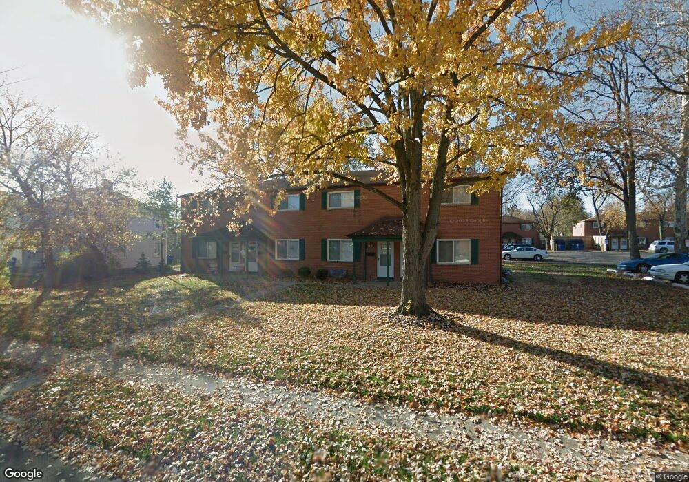 2747 Eakin Rd, Columbus, OH 43204 - photo 1