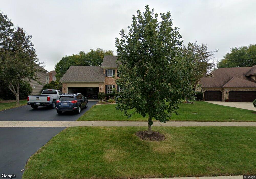 1052 Kristin Ct, Batavia, IL 60510 - photo 1
