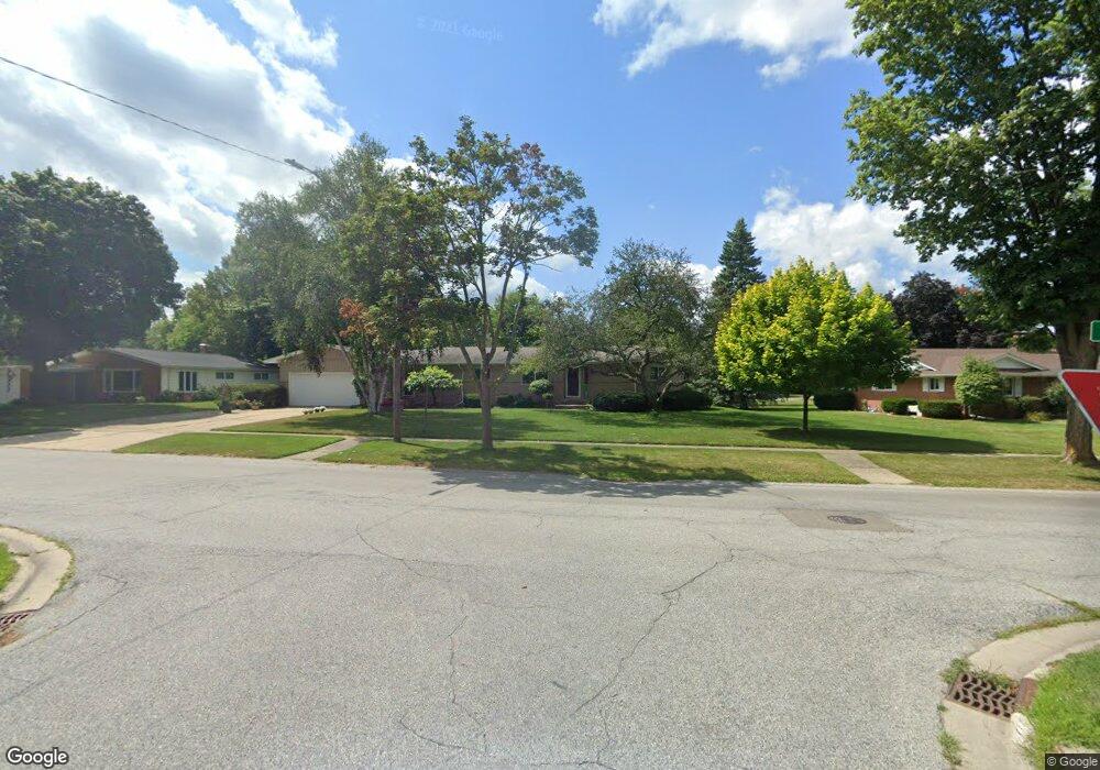 437 Luce Ave, Flushing, MI 48433 - photo 1