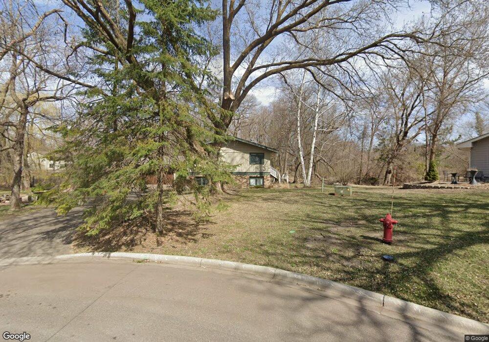 16800 Blenheim Way, Minnetonka, MN 55345 - photo 1