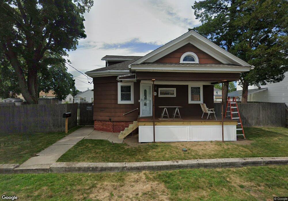 106 Carter Ave, Pawtucket, RI 02861 - photo 1