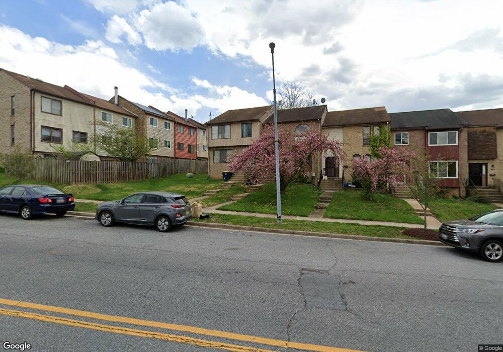 8747 Brae Brooke Dr, Lanham, MD 20706 - photo 1