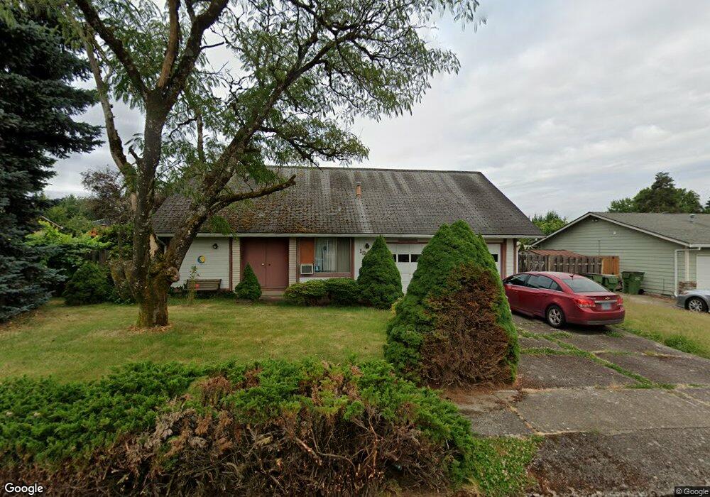 1906 Oak Dr, Newberg, OR 97132 - photo 1