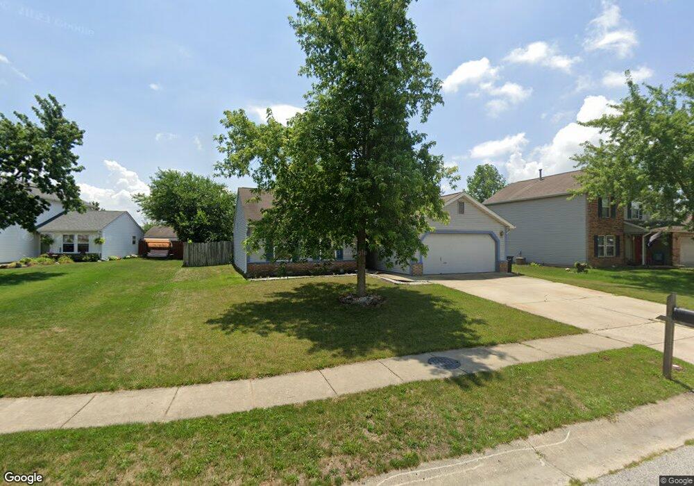 215 W Stonebraker Ct, Lafayette, IN 47909 - photo 1