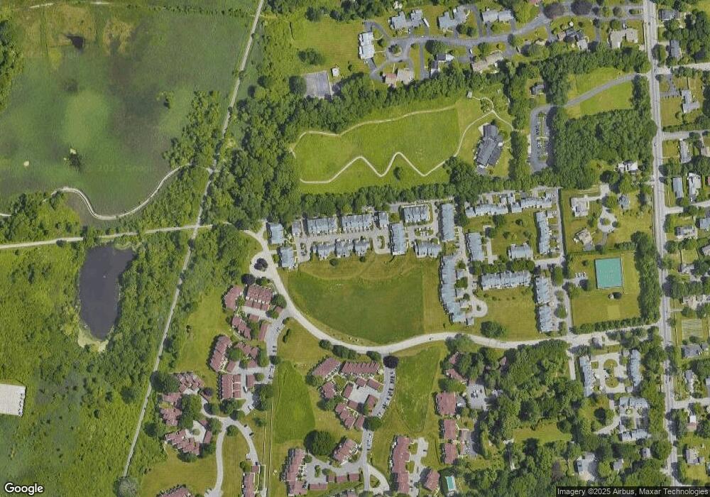 311 Windridge Ln unit 3, Bristol, RI 02809 - photo 1