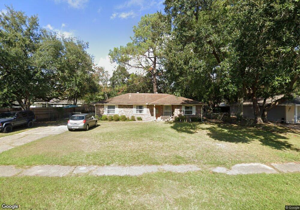 1526 W Hall Ave, Slidell, LA 70460 - photo 1