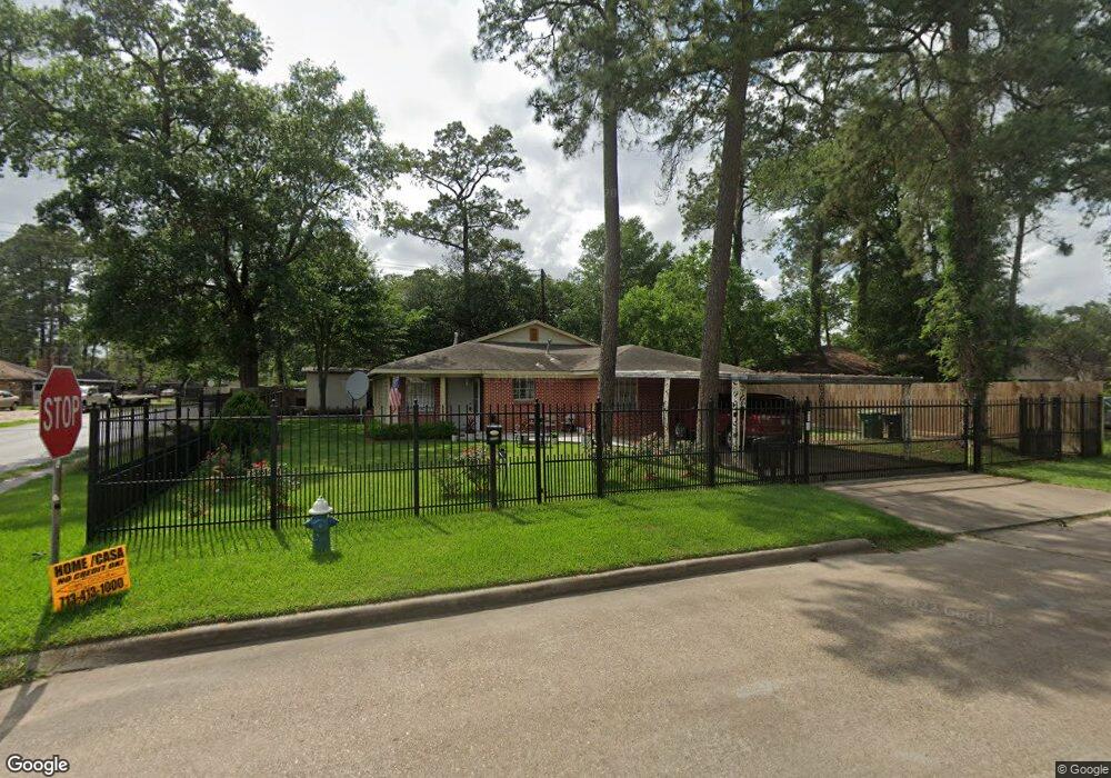 10503 Envoy St, Houston, TX 77016 - photo 1