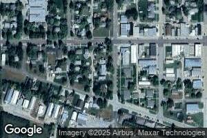 106 S 4th St, Newman Grove, NE 68758