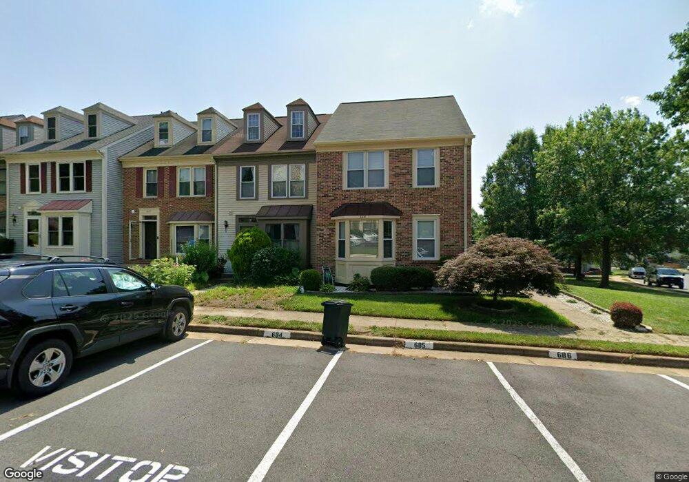 6339 Mary Todd Ct, Centreville, VA 20121 - photo 1