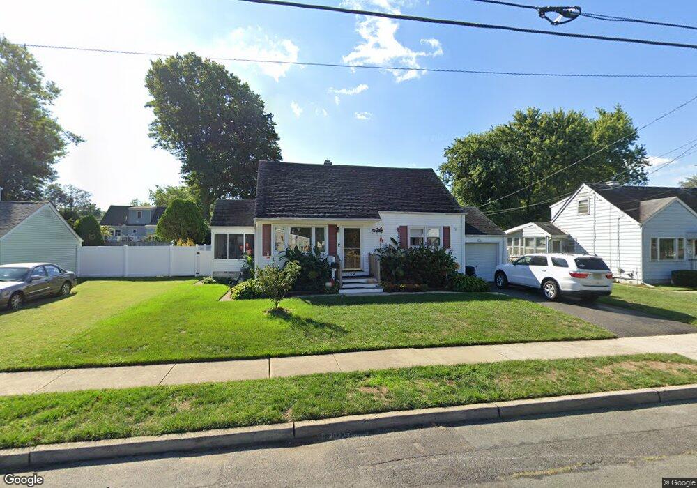 19 Shawnee Dr, Trenton, NJ 08690 - photo 1