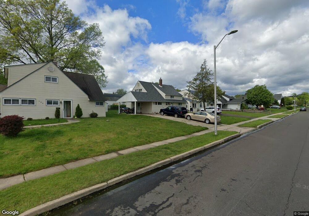 189 Red Cedar Dr, Levittown, PA 19055 - photo 1